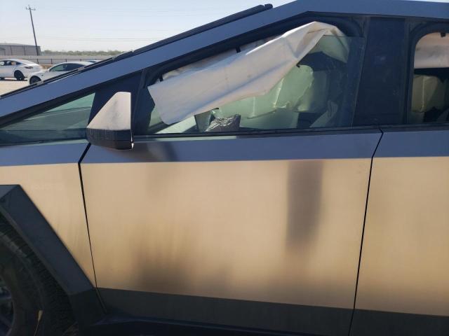 Photo 7 from auction – 2024 TESLA CYBERTRUCK with VIN 7G2CEHED7RA011806