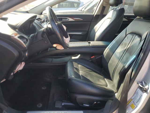 Photo 7 from auction – 2016 LINCOLN MKZ with VIN 3LN6L2G92GR612479