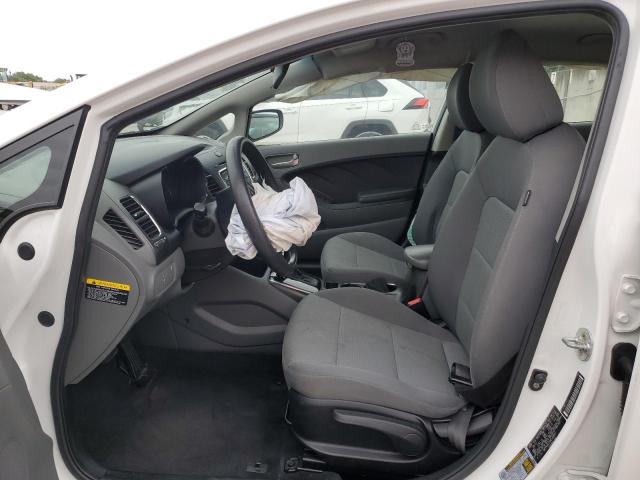 Photo 7 from auction – 2017 KIA FORTE LX with VIN 3KPFK4A76HE143657