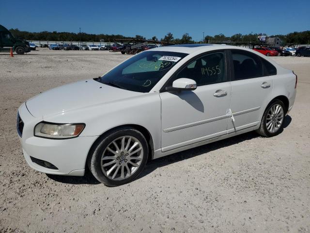 VOLVO S40 T5 2011 مع رقم تعريف المركبة YV1672MS7B2544042 - صورة من المزاد