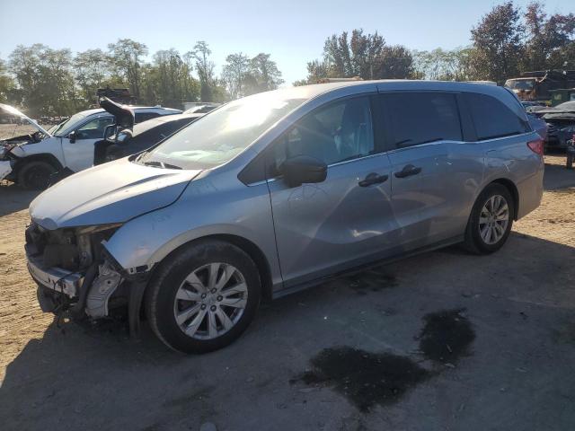 HONDA ODYSSEY LX 2018 with VIN 5FNRL6H22JB087152 - Photo from auction