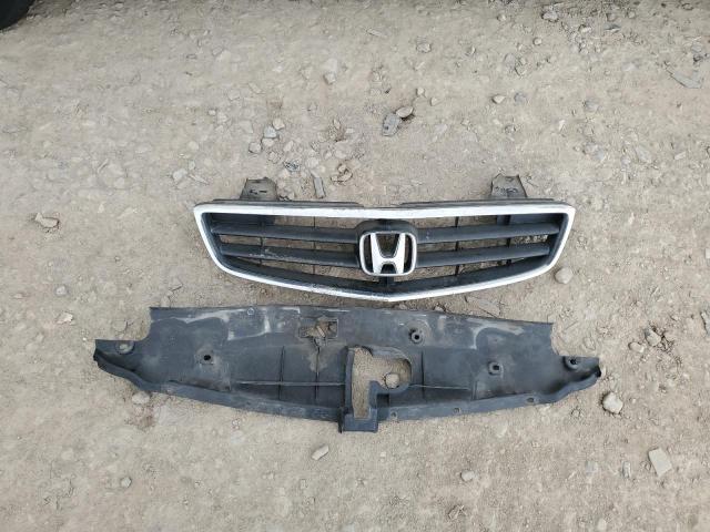 Photo 13 from auction – 2004 HONDA ODYSSEY EX with VIN 5FNRL18014B000508