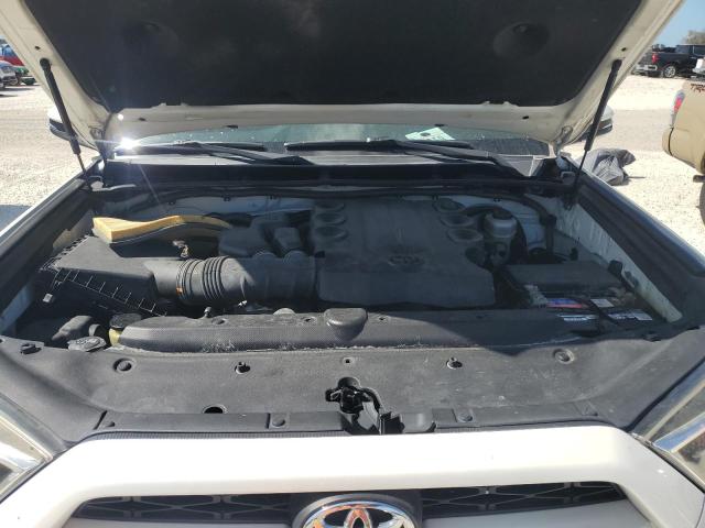 Photo 11 from auction – 2017 TOYOTA 4RUNNER SR with VIN JTEZU5JR0H5151646