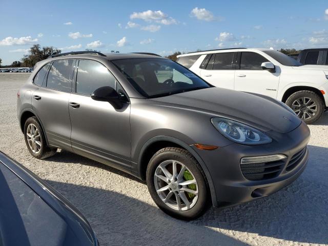 Photo 4 from auction – 2011 PORSCHE CAYENNE S with VIN WP1AB2A23BLA45914