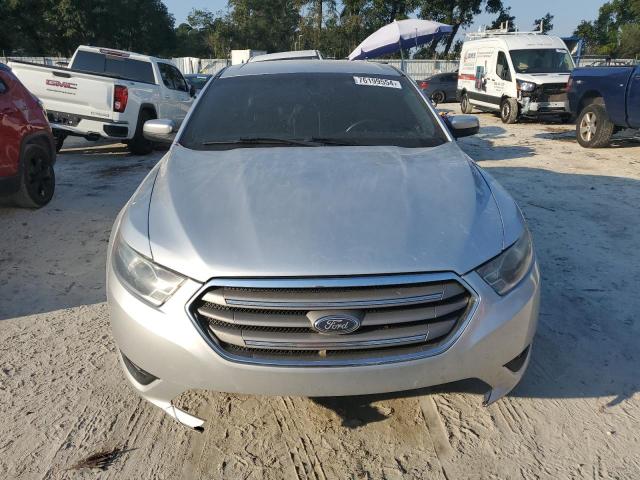 Photo 5 from auction – 2016 FORD TAURUS SEL with VIN 1FAHP2E88GG149904