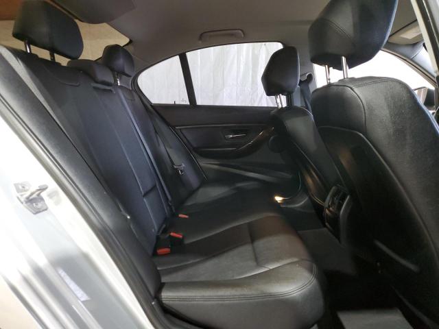 Photo 10 from auction – 2017 BMW 320 XI with VIN WBA8E5G50HNU42128