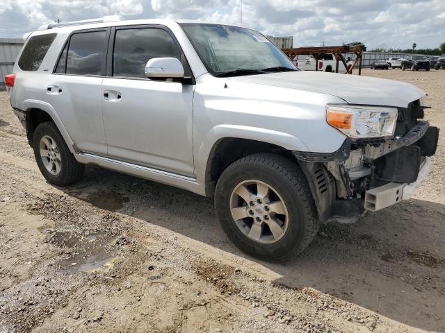 Photo 4 from auction – 2012 TOYOTA 4RUNNER SR with VIN JTEZU5JRXC5033502