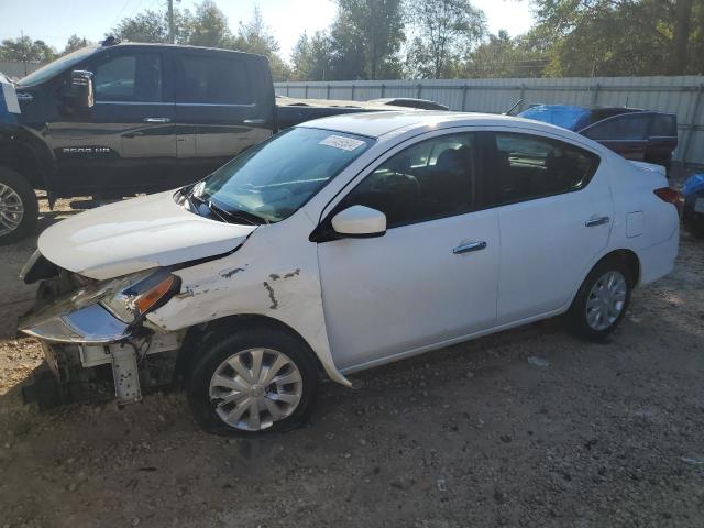NISSAN VERSA S 2016 with VIN 3N1CN7AP6GL813636 - Photo from auction