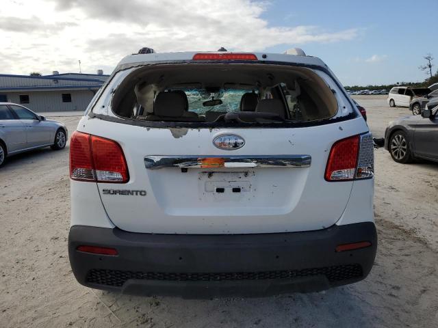 Photo 6 from auction – 2013 KIA SORENTO LX with VIN 5XYKT3A67DG363156