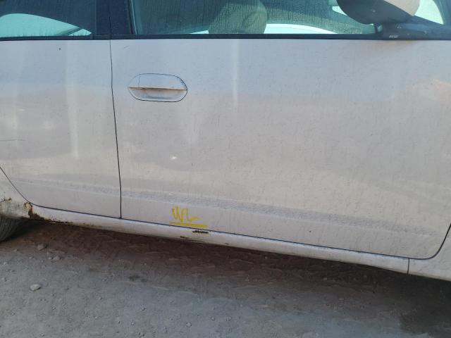 Photo 12 from auction – 2010 HONDA INSIGHT EX with VIN JHMZE2H71AS016363