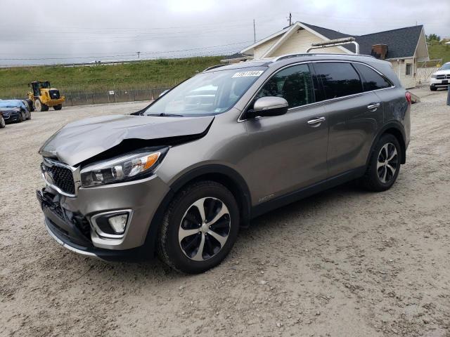 KIA SORENTO EX 2016 with VIN 5XYPHDA59GG130159 - Photo from auction