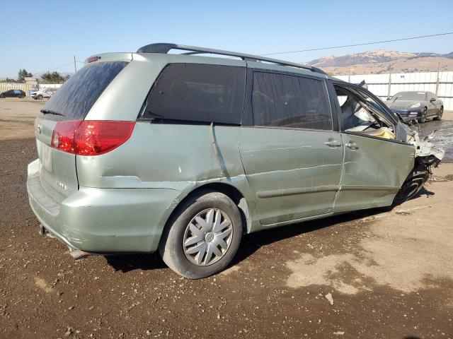Photo 3 from auction – 2010 TOYOTA SIENNA CE with VIN 5TDKK4CC6AS323144