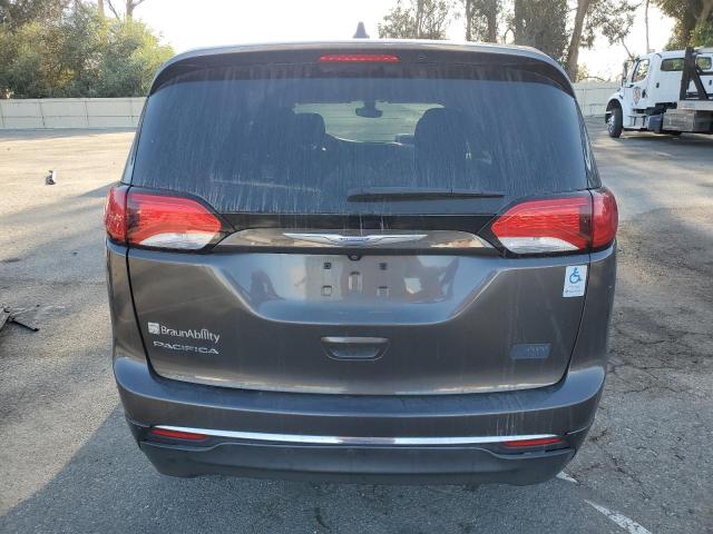 Photo 6 from auction – 2017 CHRYSLER PACIFICA T with VIN 2C4RC1BGXHR796577