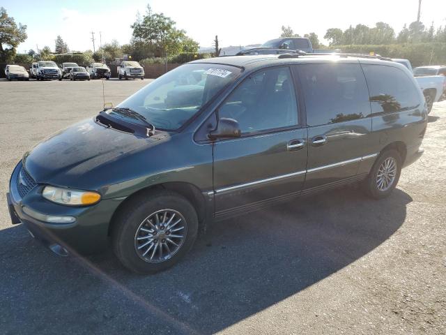 CHRYSLER TOWN & COU 2000 with VIN 1C4GT64L0YB620358 - Photo from auction