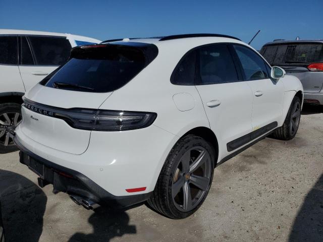 Photo 3 from auction – 2024 PORSCHE MACAN BASE with VIN WP1AA2A50RLB01685