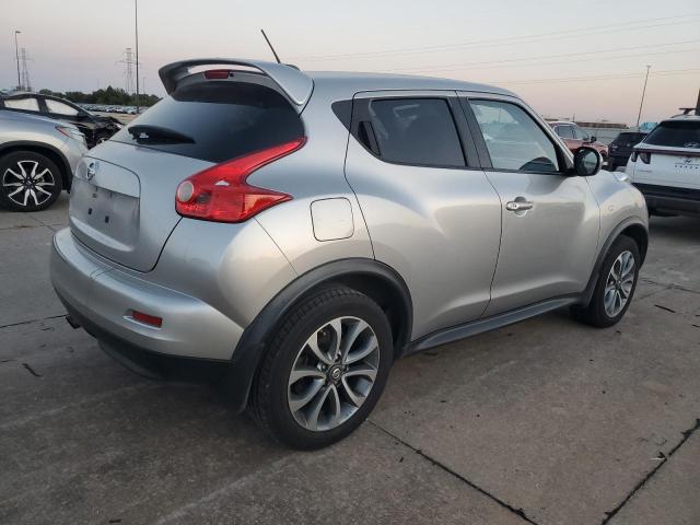 Photo 3 from auction – 2011 NISSAN JUKE S with VIN JN8AF5MVXBT008957