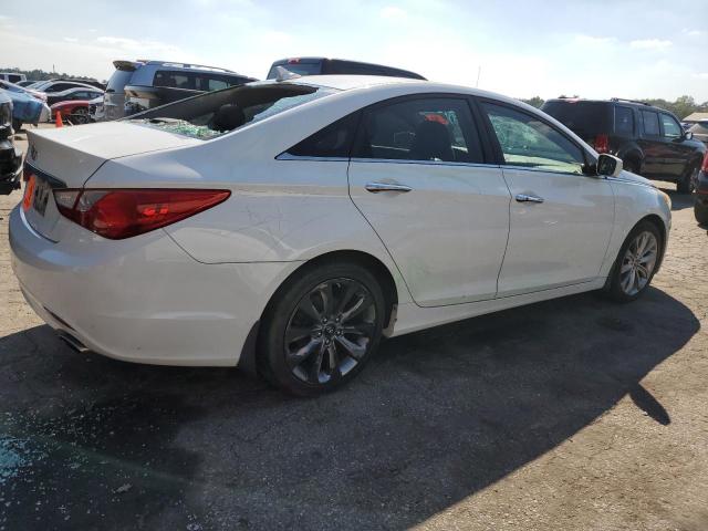 Photo 3 from auction – 2011 HYUNDAI SONATA SE with VIN 5NPEC4AC5BH303522