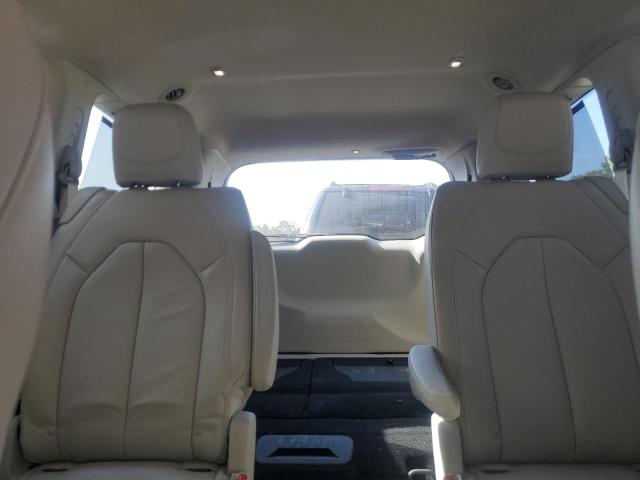 Photo 10 from auction – 2017 CHRYSLER PACIFICA T with VIN 2C4RC1BGXHR704092