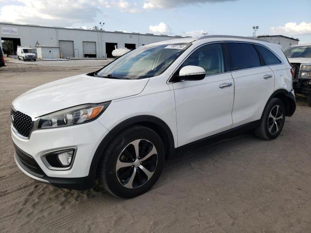 KIA SORENTO EX 2017 with VIN 5XYPH4A13HG242485 - Photo from auction