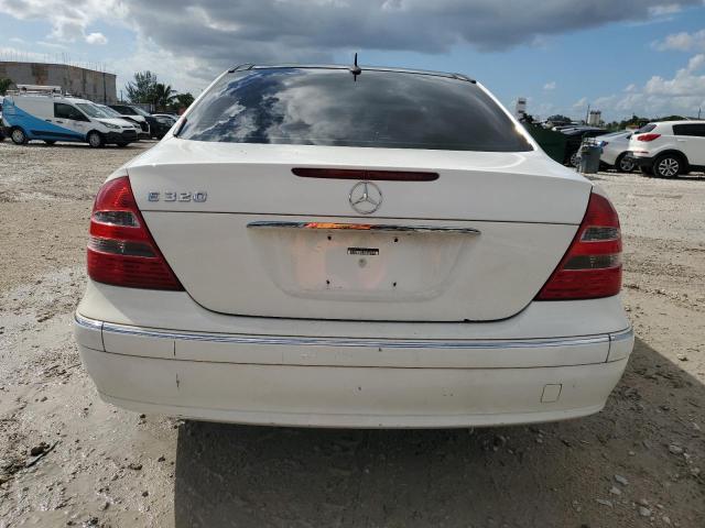 Photo 6 from auction – 2003 MERCEDES-BENZ E 320 with VIN WDBUF65J53X099476