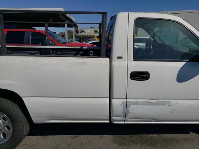 Photo 10 from auction – 2004 CHEVROLET SILVERADO with VIN 1GCEC14X74Z320752