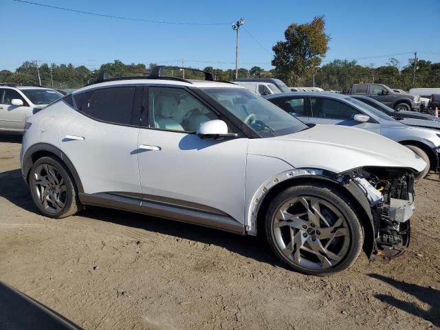 Photo 4 from auction – 2023 GENESIS GV60 PERFO with VIN KMUKEDTB0PU015340