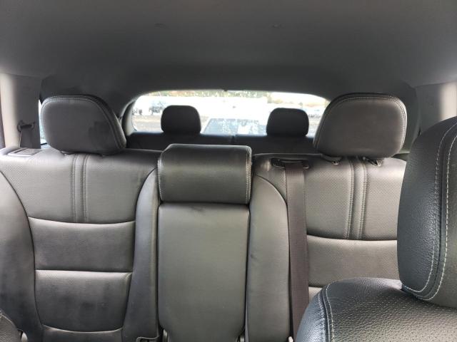 Photo 10 from auction – 2011 KIA SORENTO SX with VIN 5XYKWDA22BG167844