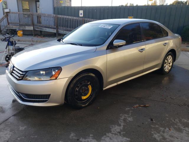 VOLKSWAGEN PASSAT S 2012 with VIN 1VWAH7A32CC040904 - Photo from auction