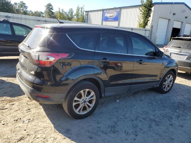 Photo 3 from auction – 2017 FORD ESCAPE SE with VIN 1FMCU0GD5HUB26025