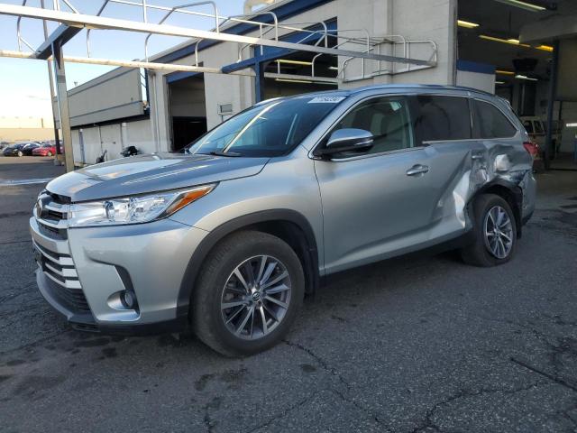 Photo 1 from auction – 2019 TOYOTA HIGHLANDER with VIN 5TDJZRFH7KS593951