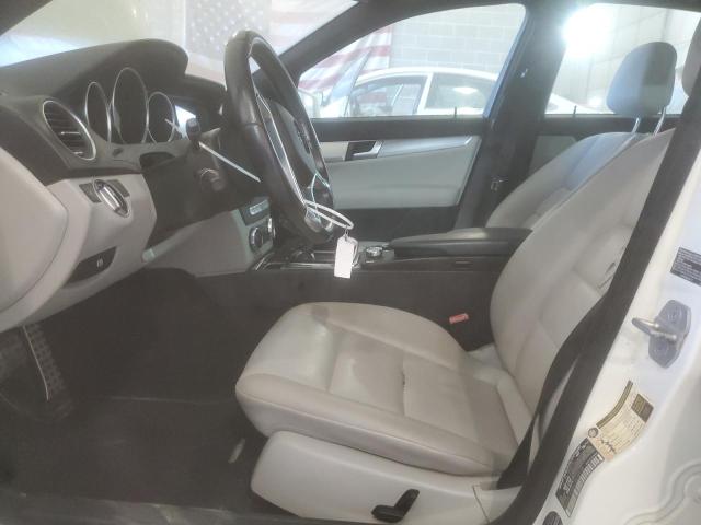 Photo 7 from auction – 2012 MERCEDES-BENZ C 250 with VIN WDDGF4HB0CA614738