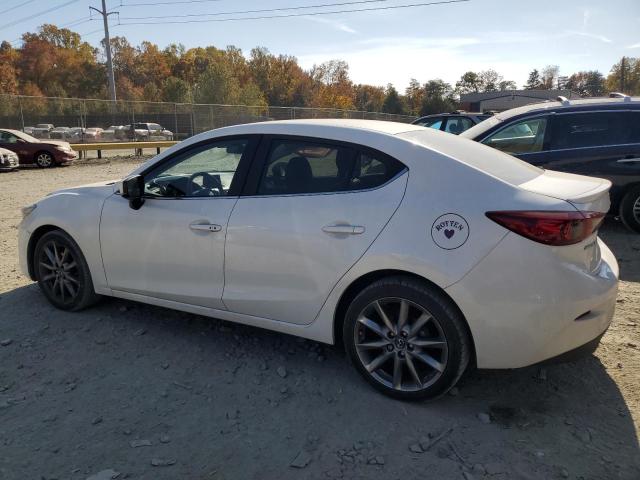Photo 2 from auction – 2018 MAZDA 3 TOURING with VIN 3MZBN1V32JM197218
