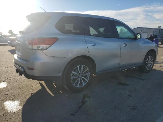 Photo 3 from auction – 2013 NISSAN PATHFINDER with VIN 5N1AR2MN3DC620210