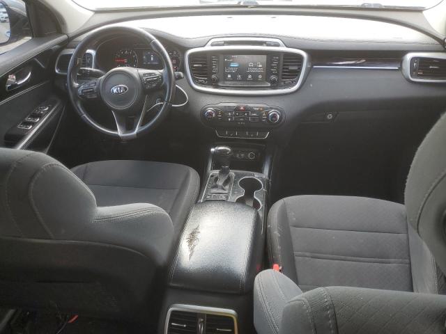 Photo 8 from auction – 2017 KIA SORENTO LX with VIN 5XYPG4A31HG209697