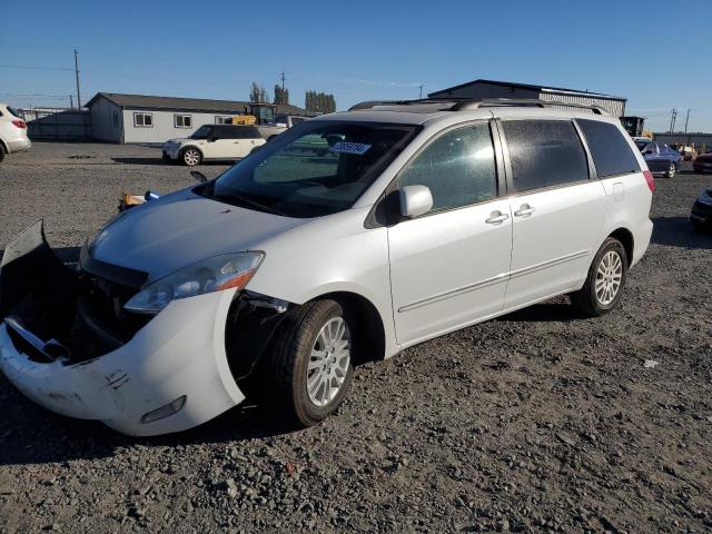TOYOTA SIENNA XLE 2008 with VIN 5TDBK22C88S015506 - Photo from auction