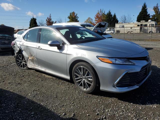 Photo 4 from auction – 2023 TOYOTA CAMRY XLE with VIN 4T1F31AK2PU054860