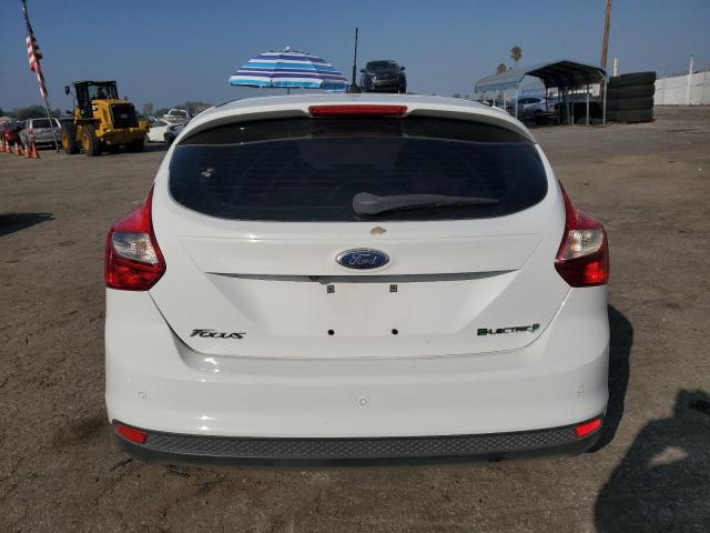 Photo 6 from auction – 2014 FORD FOCUS BEV with VIN 1FADP3R47EL382818
