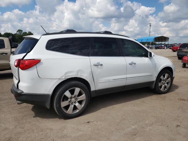 Photo 3 from auction – 2009 CHEVROLET TRAVERSE L with VIN 1GNER33D09S102175