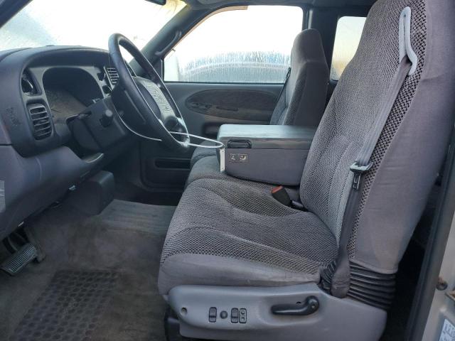 Photo 7 from auction – 2000 DODGE RAM 1500 with VIN 1B7HC13Z4YJ109559