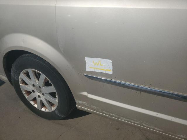 Photo 13 from auction – 2014 CHRYSLER TOWN & COU with VIN 2C4RC1BG7ER216505