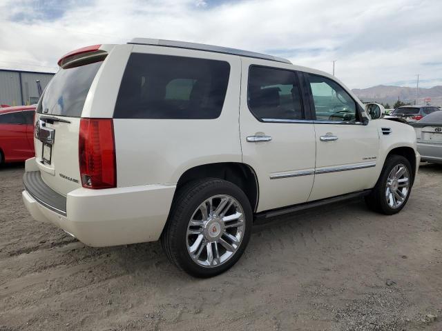 Photo 3 from auction – 2014 CADILLAC ESCALADE P with VIN 1GYS4DEF7ER209217