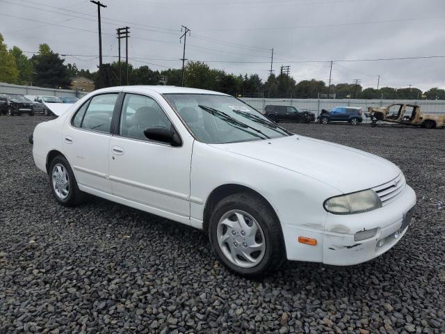 Photo 4 from auction – 1997 NISSAN ALTIMA XE with VIN 1N4BU31D2VC235401