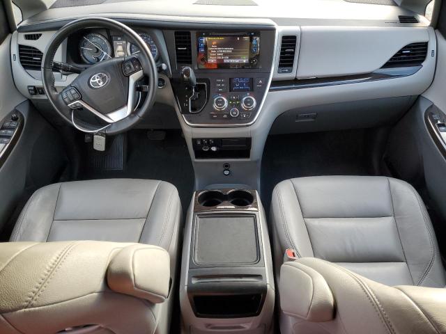 Photo 8 from auction – 2017 TOYOTA SIENNA XLE with VIN 5TDDZ3DC8HS166904