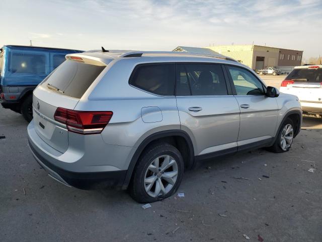Photo 3 from auction – 2018 VOLKSWAGEN ATLAS SE with VIN 1V2KR2CA7JC567948