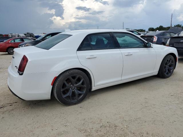 Photo 3 from auction – 2021 CHRYSLER 300 S with VIN 2C3CCABG7MH634240
