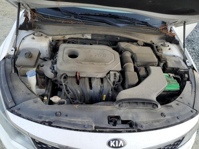 Photo 11 from auction – 2016 KIA OPTIMA EX with VIN 5XXGU4L31GG014286