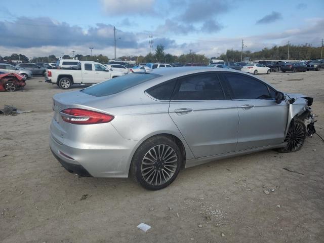 Photo 3 from auction – 2019 FORD FUSION SE with VIN 3FA6P0HD7KR249109