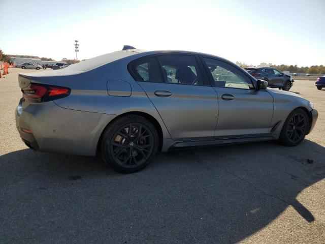 Photo 3 from auction – 2023 BMW M550XI with VIN WBA13BK09PCN61839