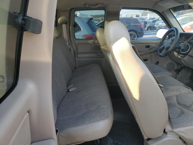 Photo 10 from auction – 2003 CHEVROLET SILVERADO with VIN 2GCEC19V231328353