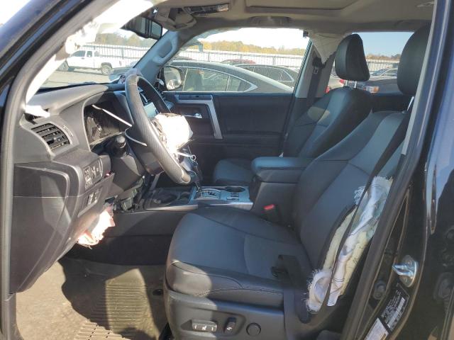 Photo 7 from auction – 2023 TOYOTA 4RUNNER SR with VIN JTEFU5JR1P5304245